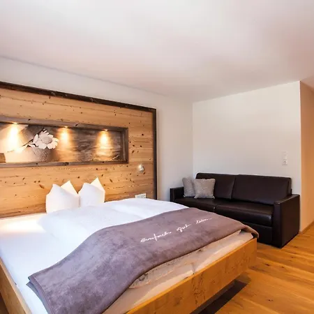 Posthotel Pfunds Hotel Pfunds