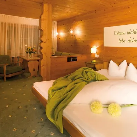 Posthotel Pfunds 3* Pfunds