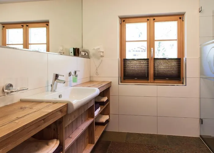 邮政酒店普丰茨 3* 普范德斯