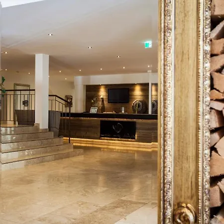 Отель Posthotel Пфундс